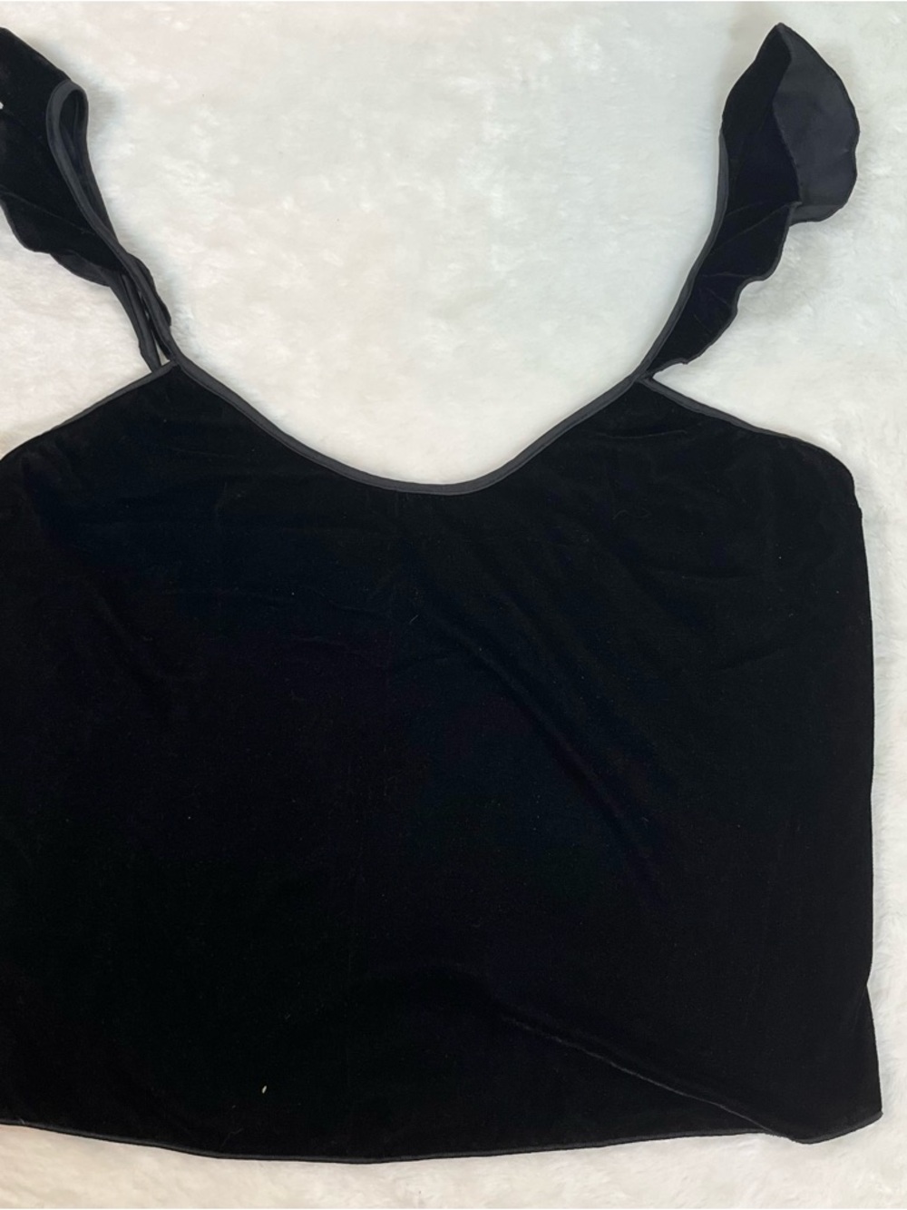 Victoria’s Secret Black Velvet Velour Camisole Ruffle Strap Tank Top Size Large - Picture 2 of 6